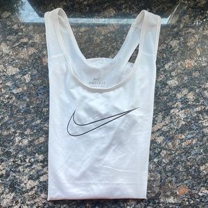 NWOT Nike Workout Shirt
